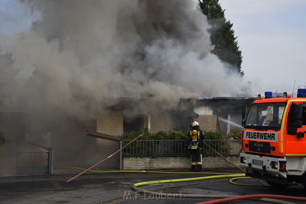 Feuer 2 Y Explo Koeln Hoehenhaus Scheuerhofstr P0240.JPG - Miklos Laubert